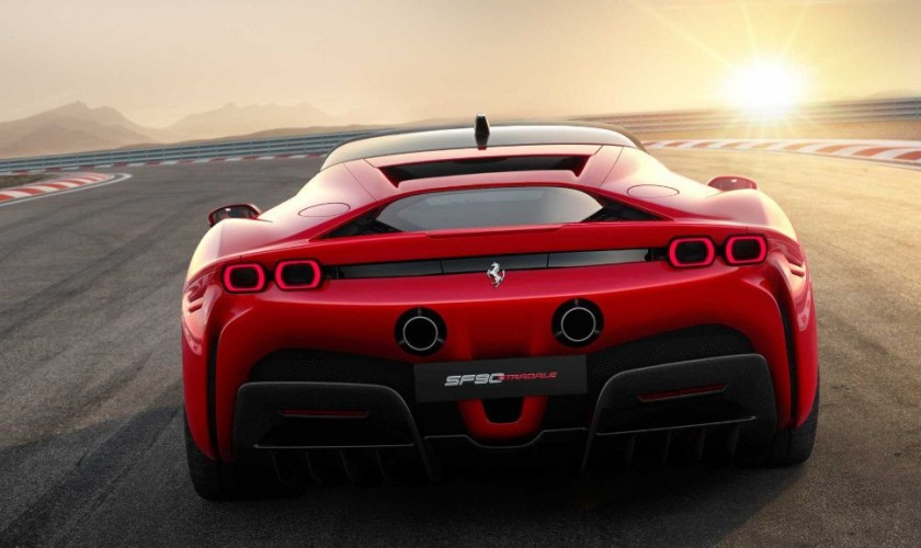 El nuevo Ferrari SF90 Stradale de 1.000 CV ya está aquí